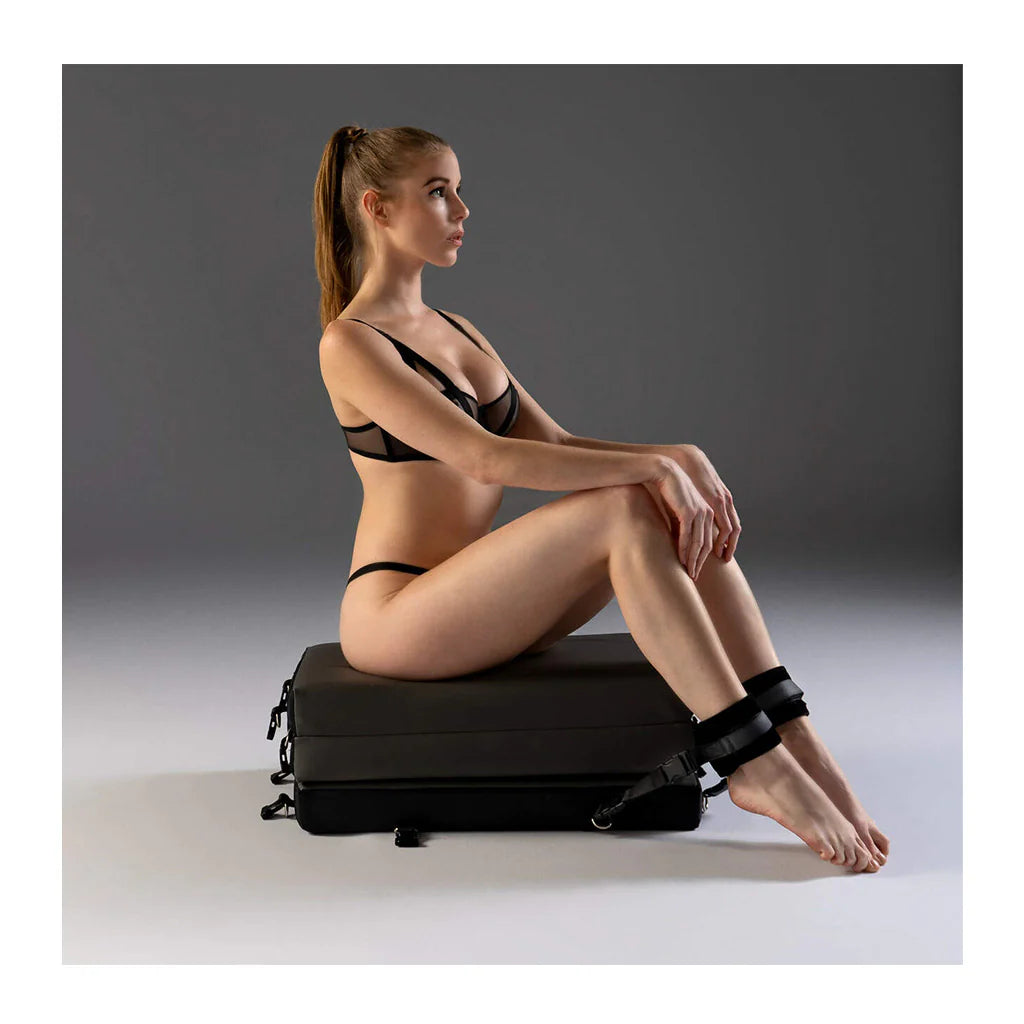 Bondi Portable Playscape with Cuffs