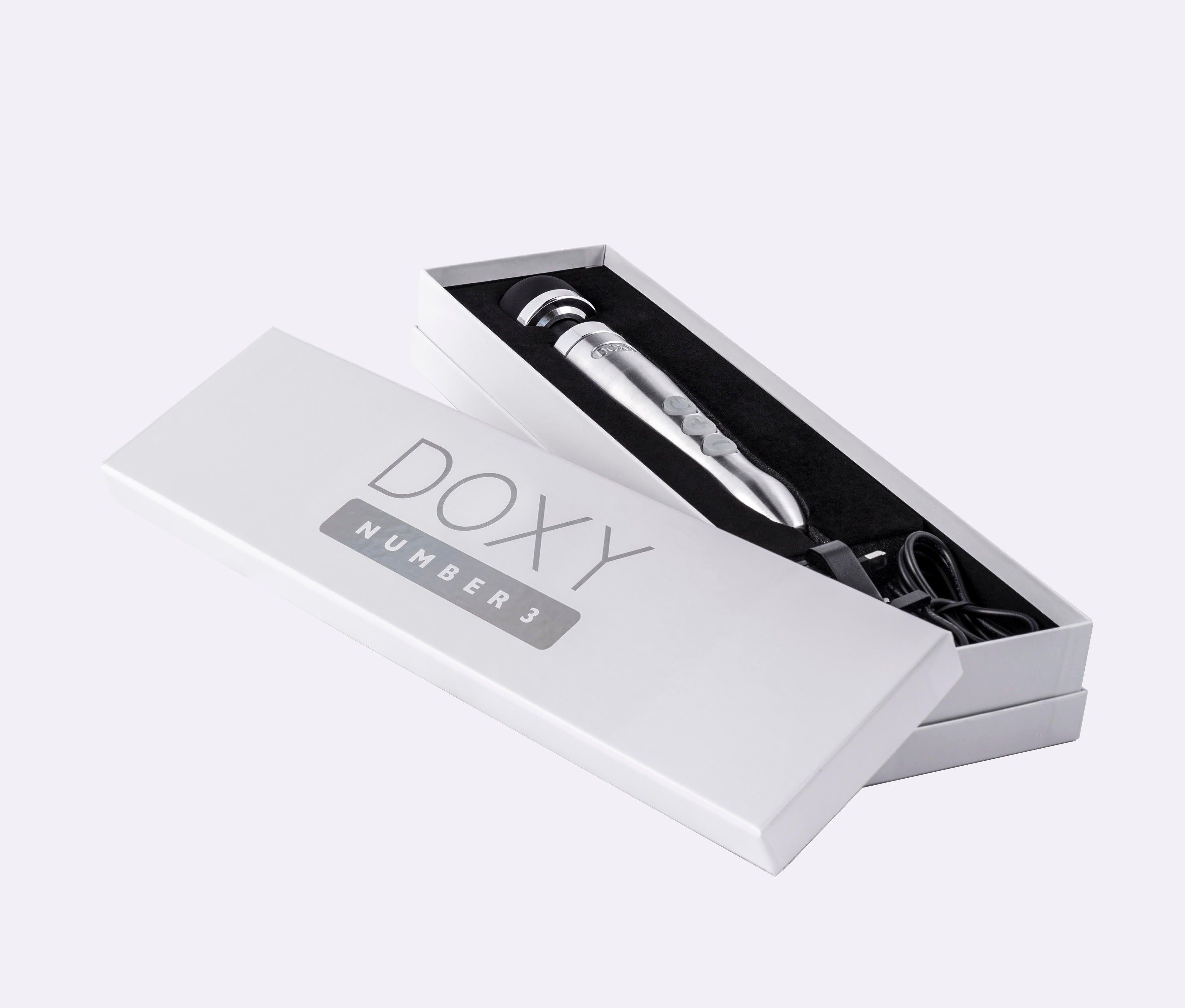 Doxy #3 Die Cast Wand - Passionfruit 